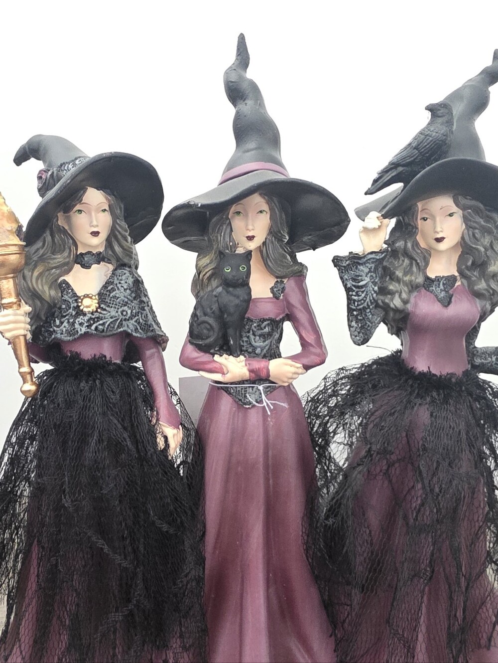 Eerie Charm Halloween Triple Witch Sisters Figurine Gothic Decor Viral New - Picture 4 of 5